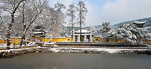 从幕后到台前：国产色婷如何掀起本土时尚新风潮？